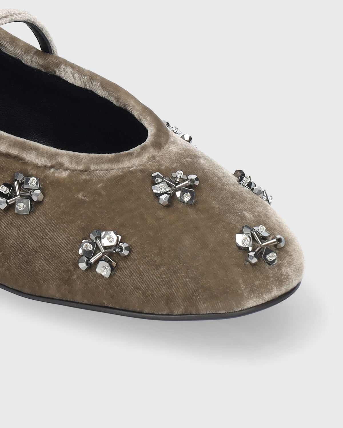 NIVEA BALLERINAS