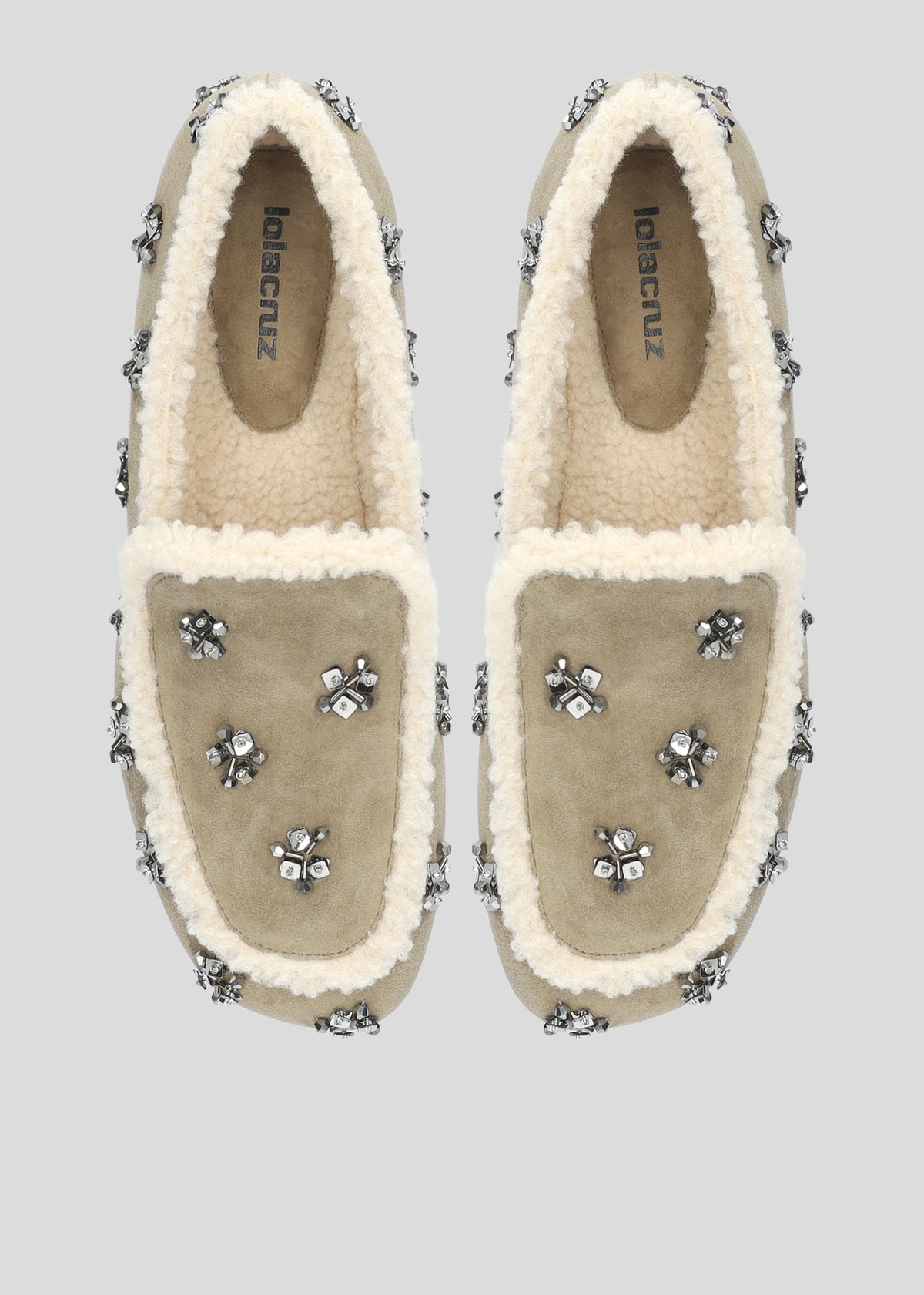 NIVEA LOAFERS