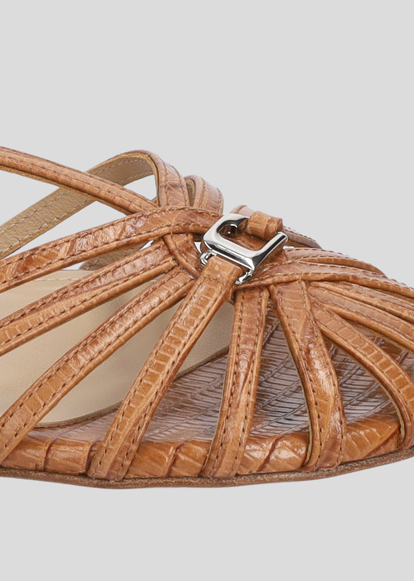 TANGO FLATS