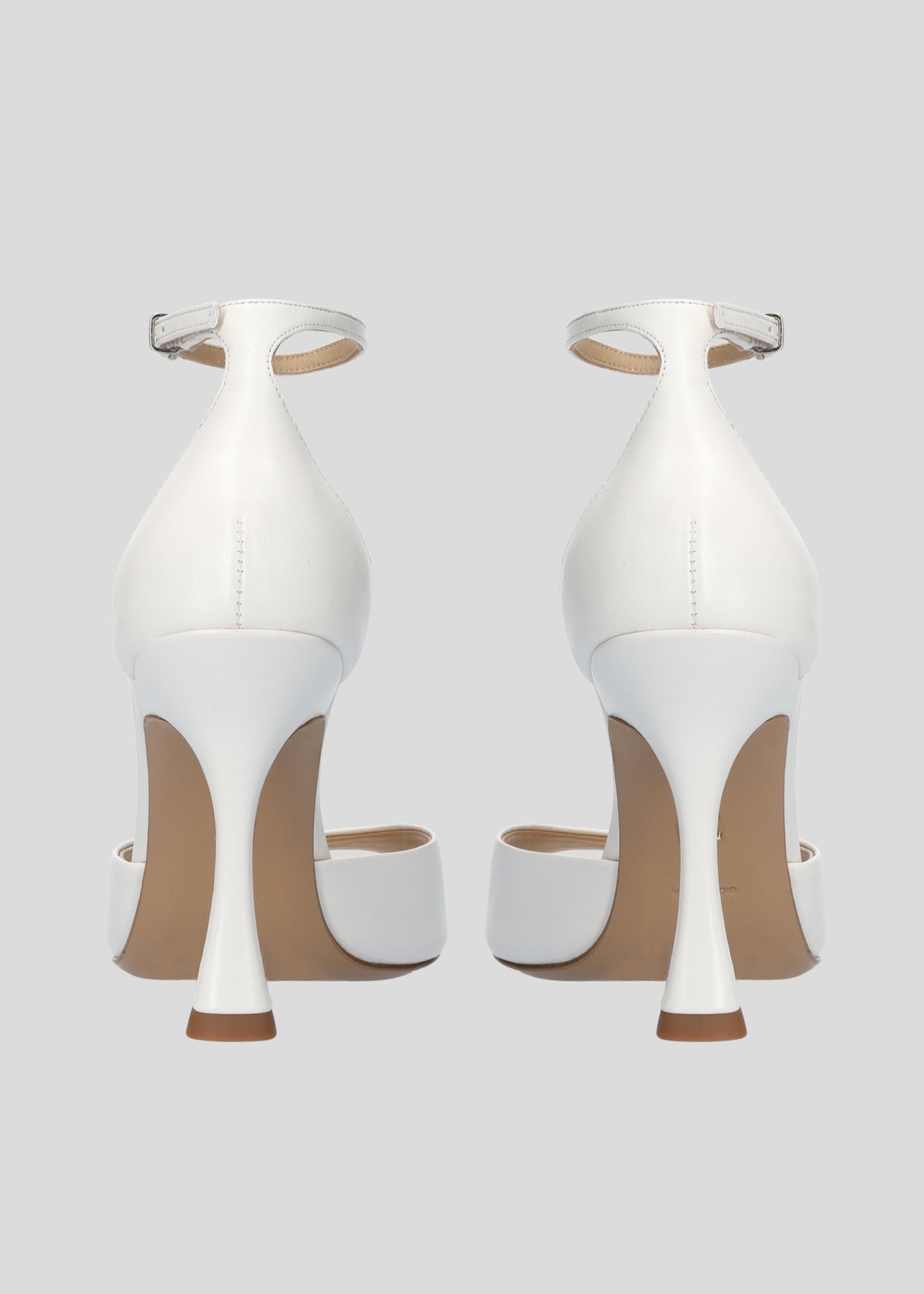 KUMALA HEEL SANDAL