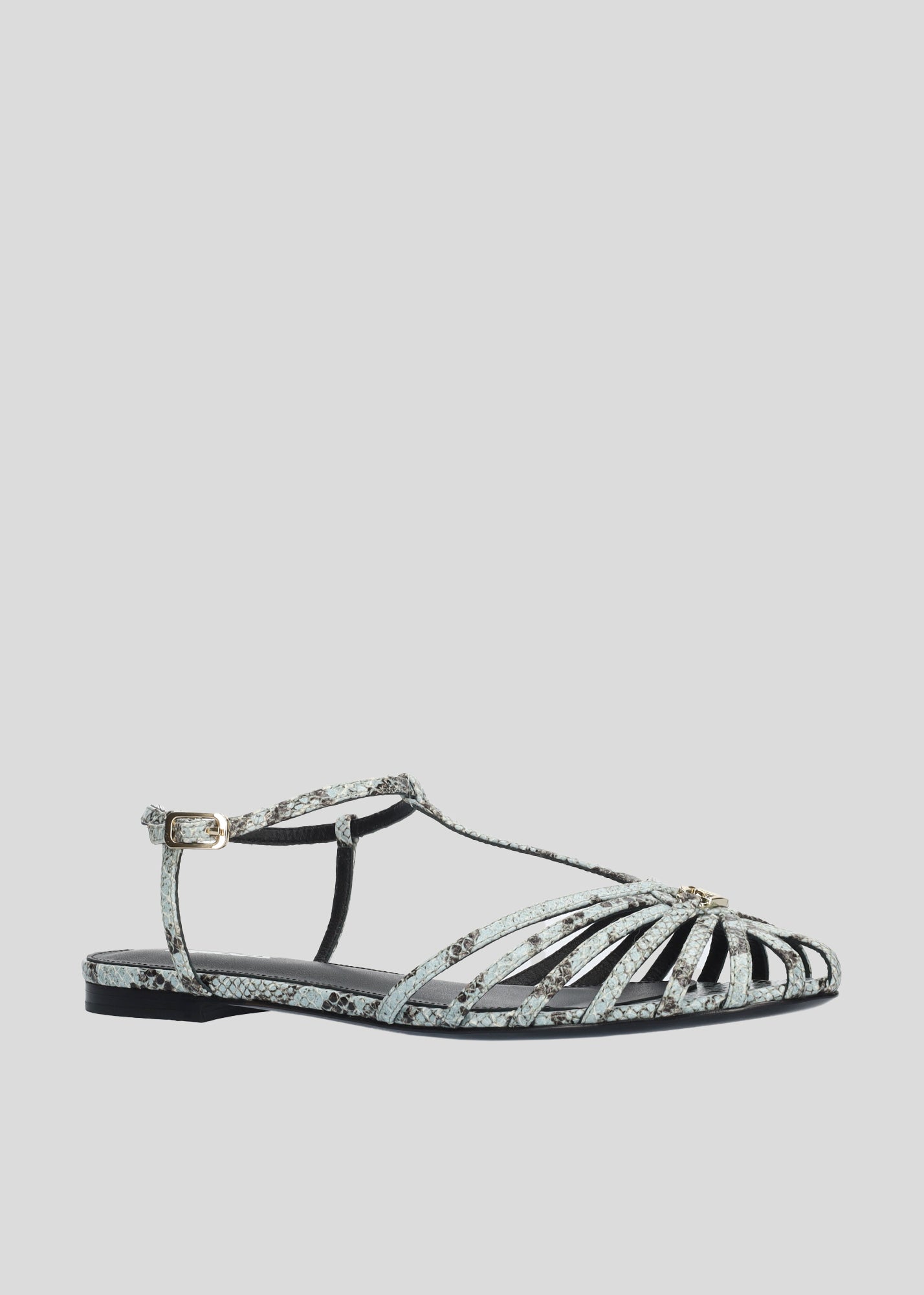 TANGO FLATS