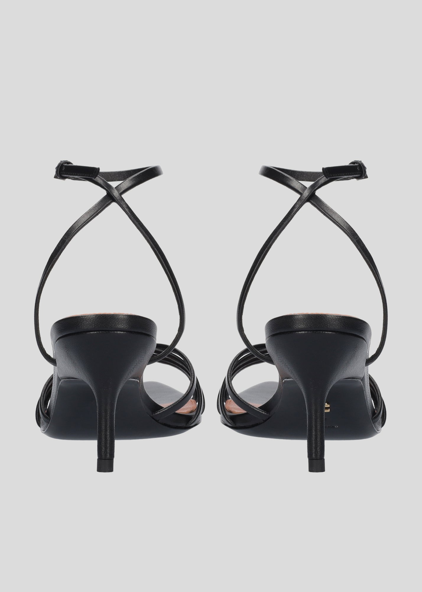 RAQUELLE SANDAL