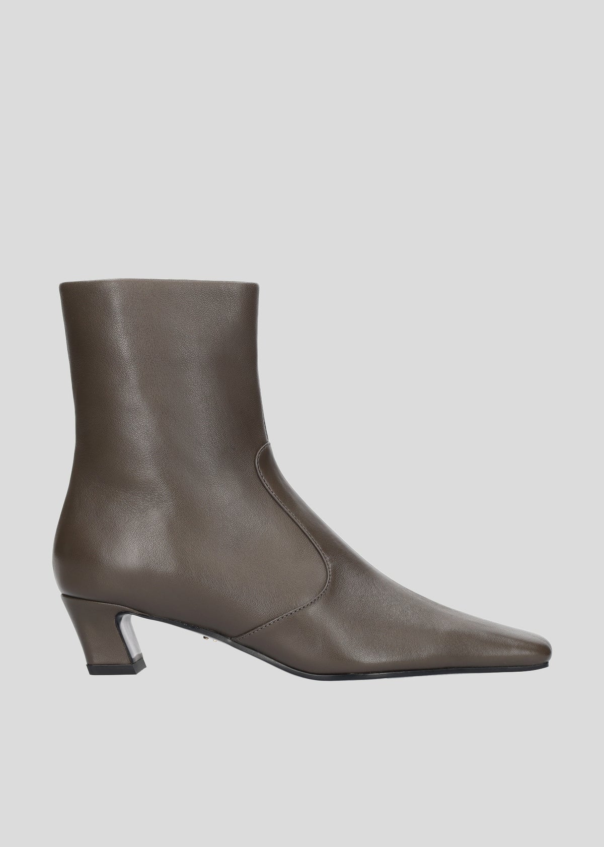 ROSELLA ANKLE BOOTS 40