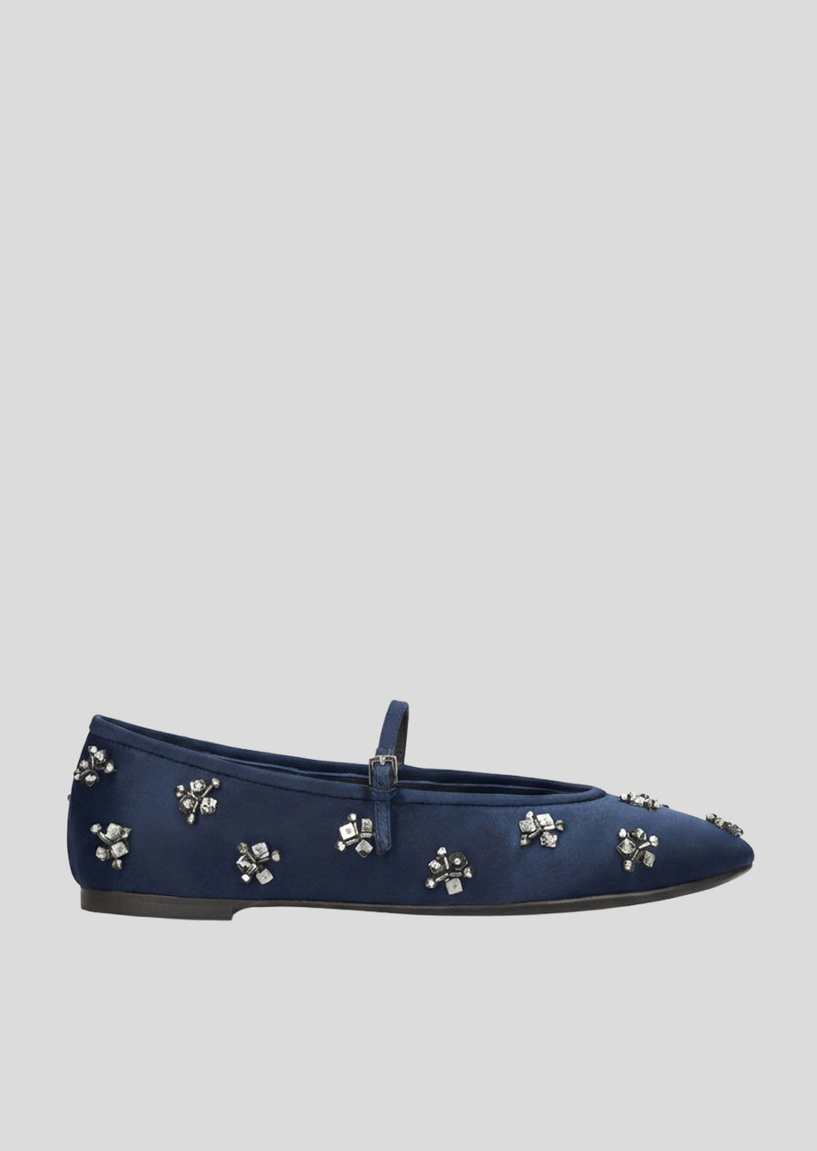 NIVEA BALLERINAS