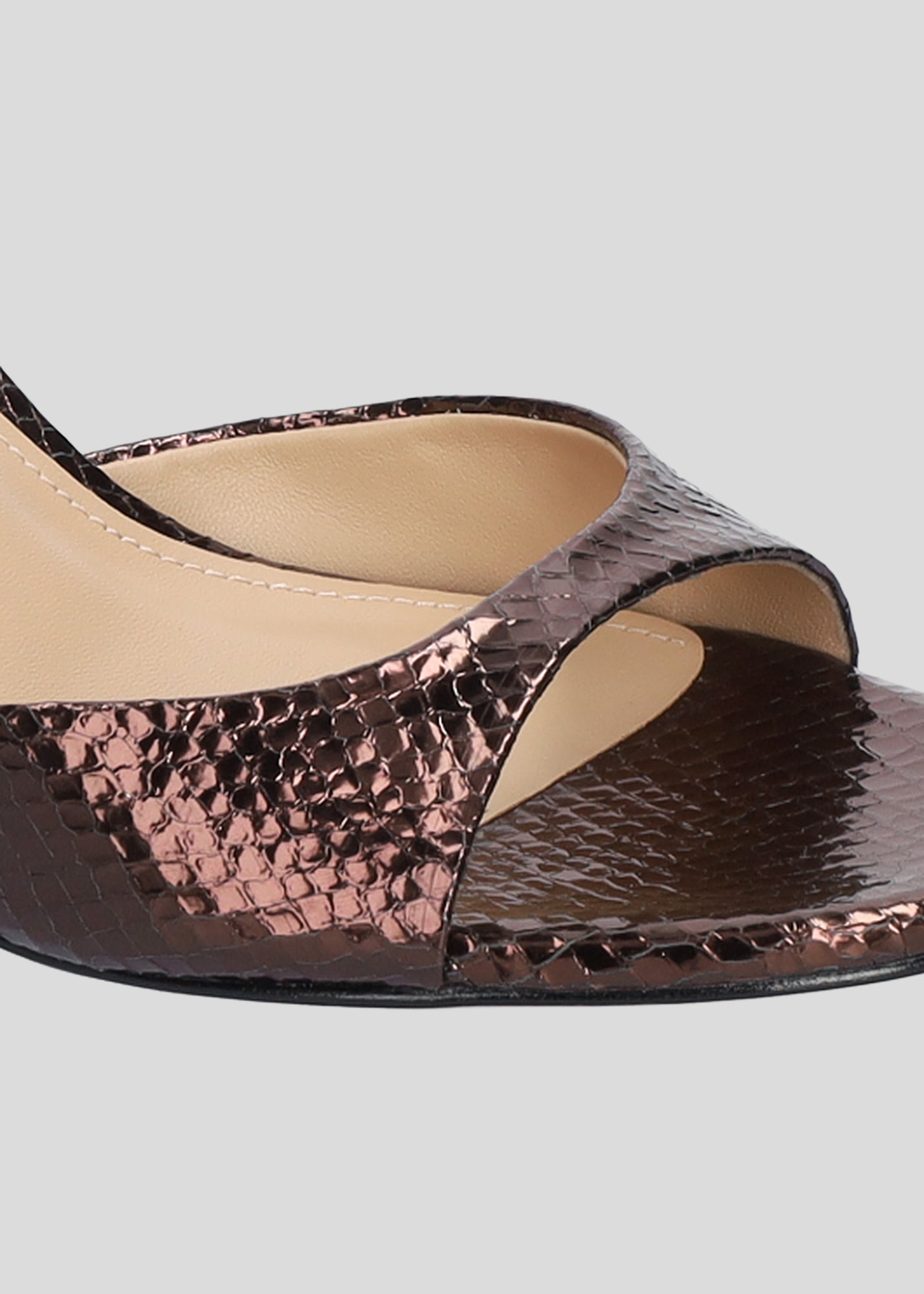 KUMALA SANDAL 65