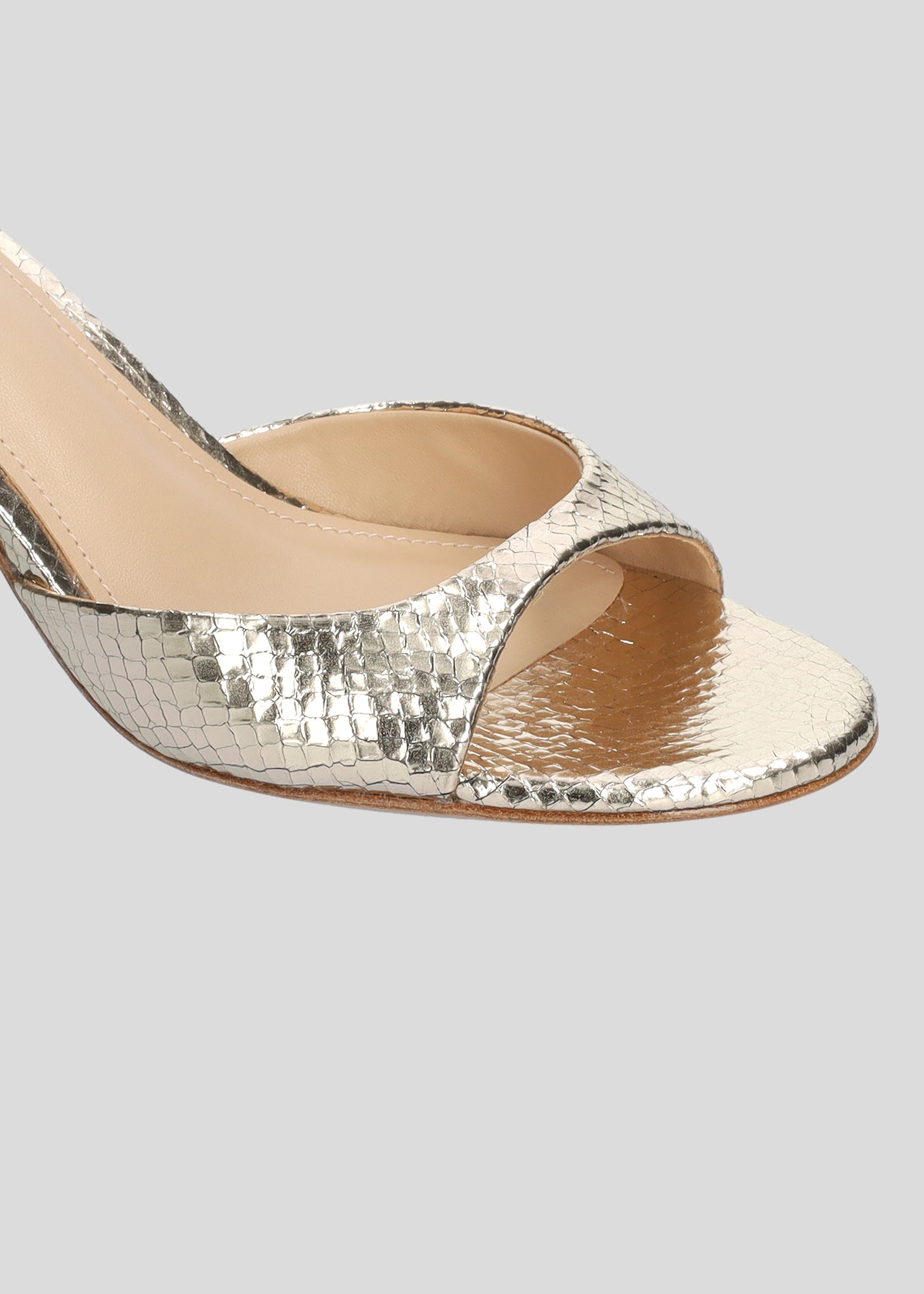 KUMALA SANDAL 65