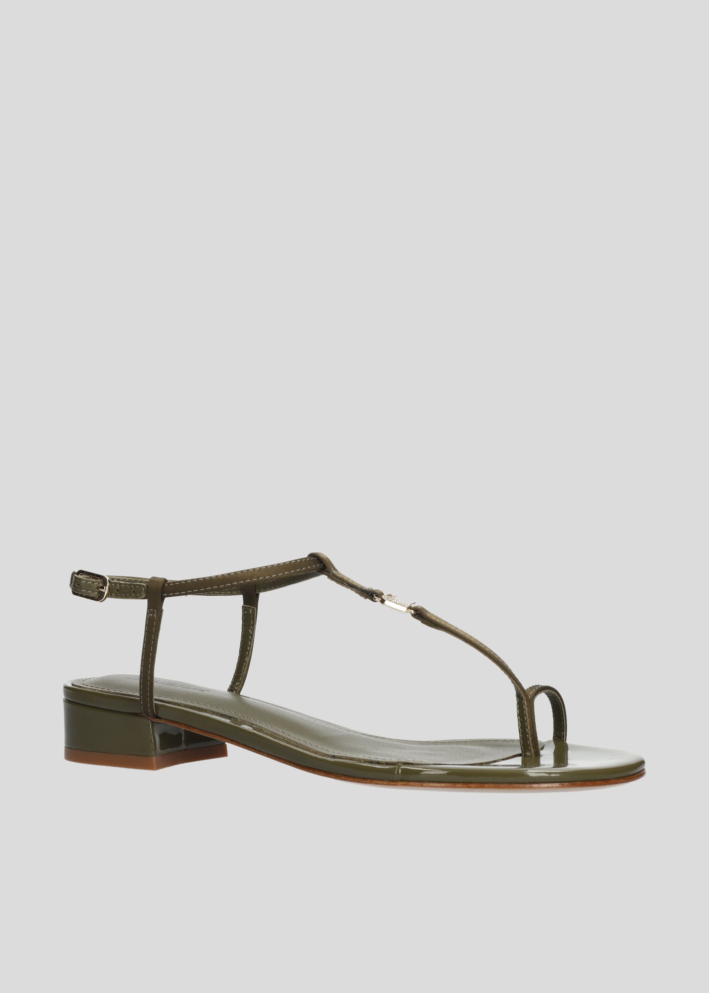 JUNE FLAT