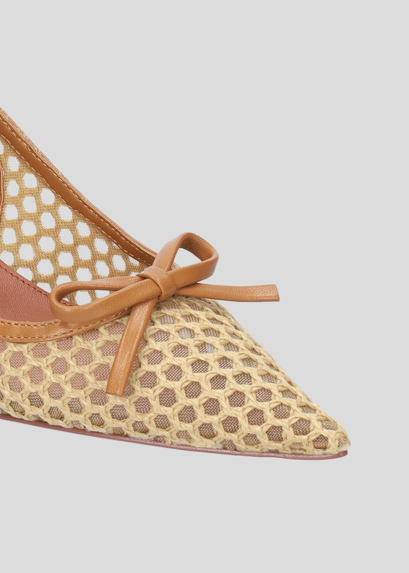 LIANA PUMP 55