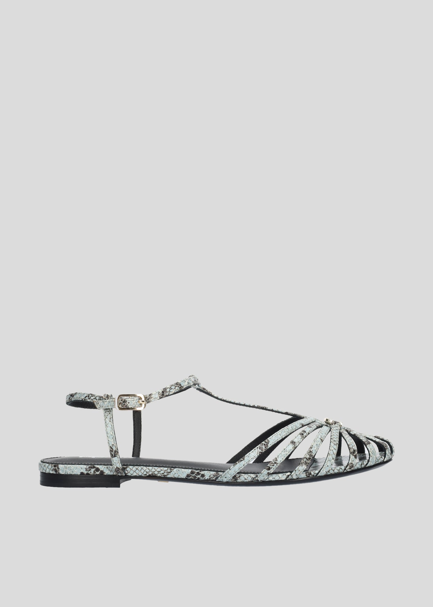 TANGO FLATS