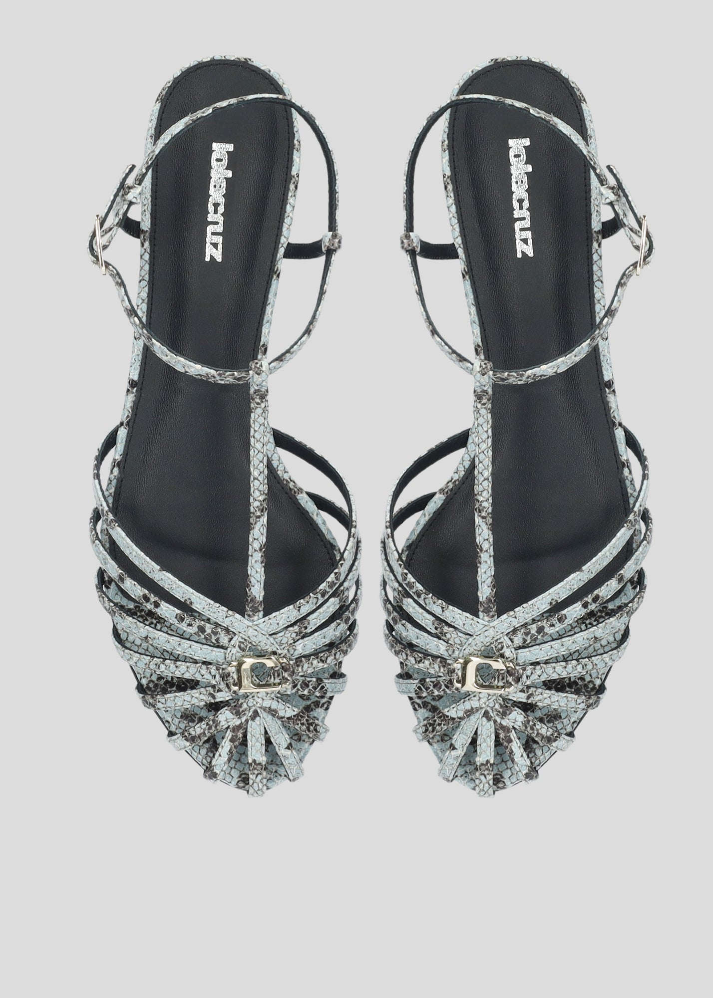 TANGO FLATS