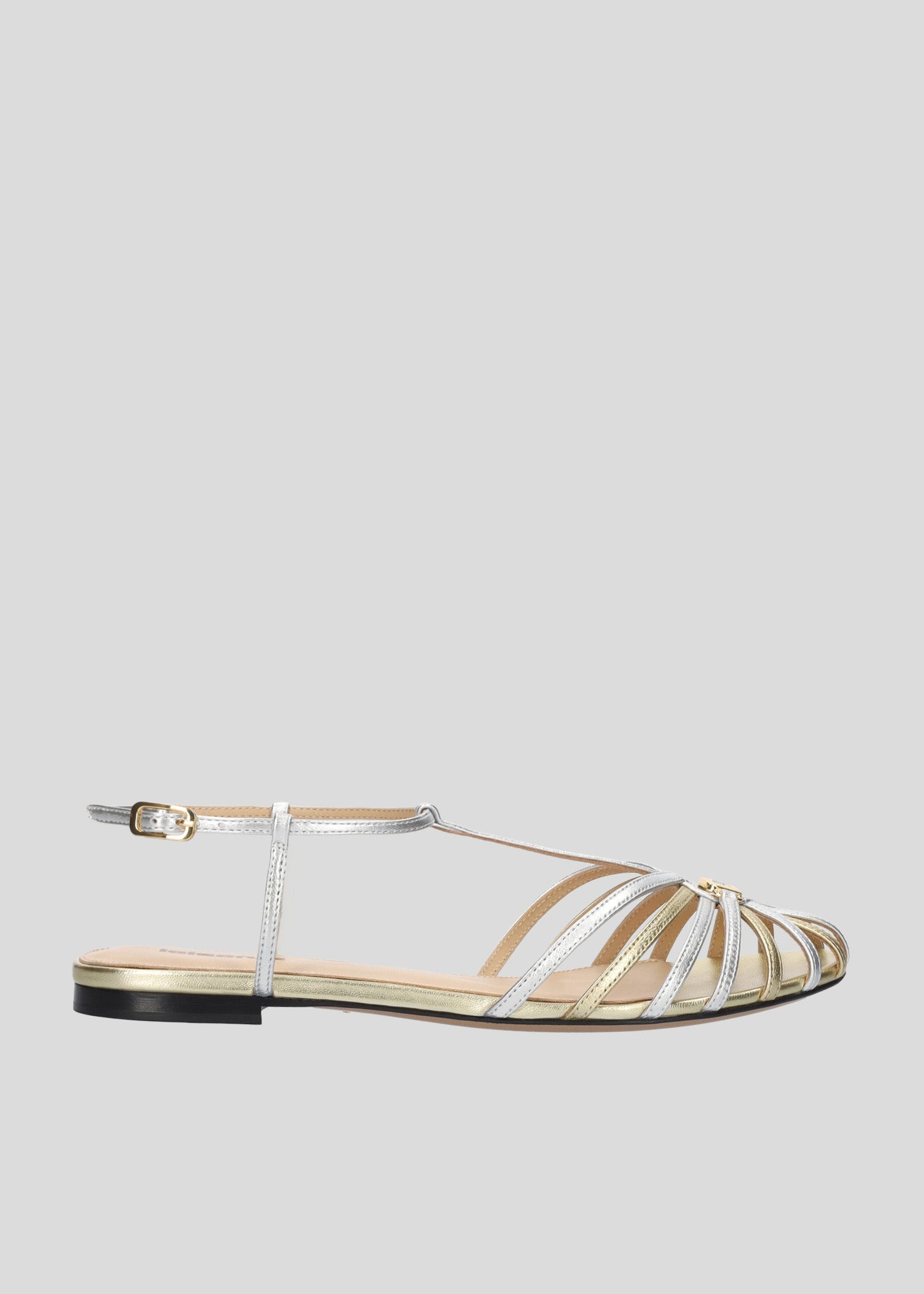 TANGO FLATS