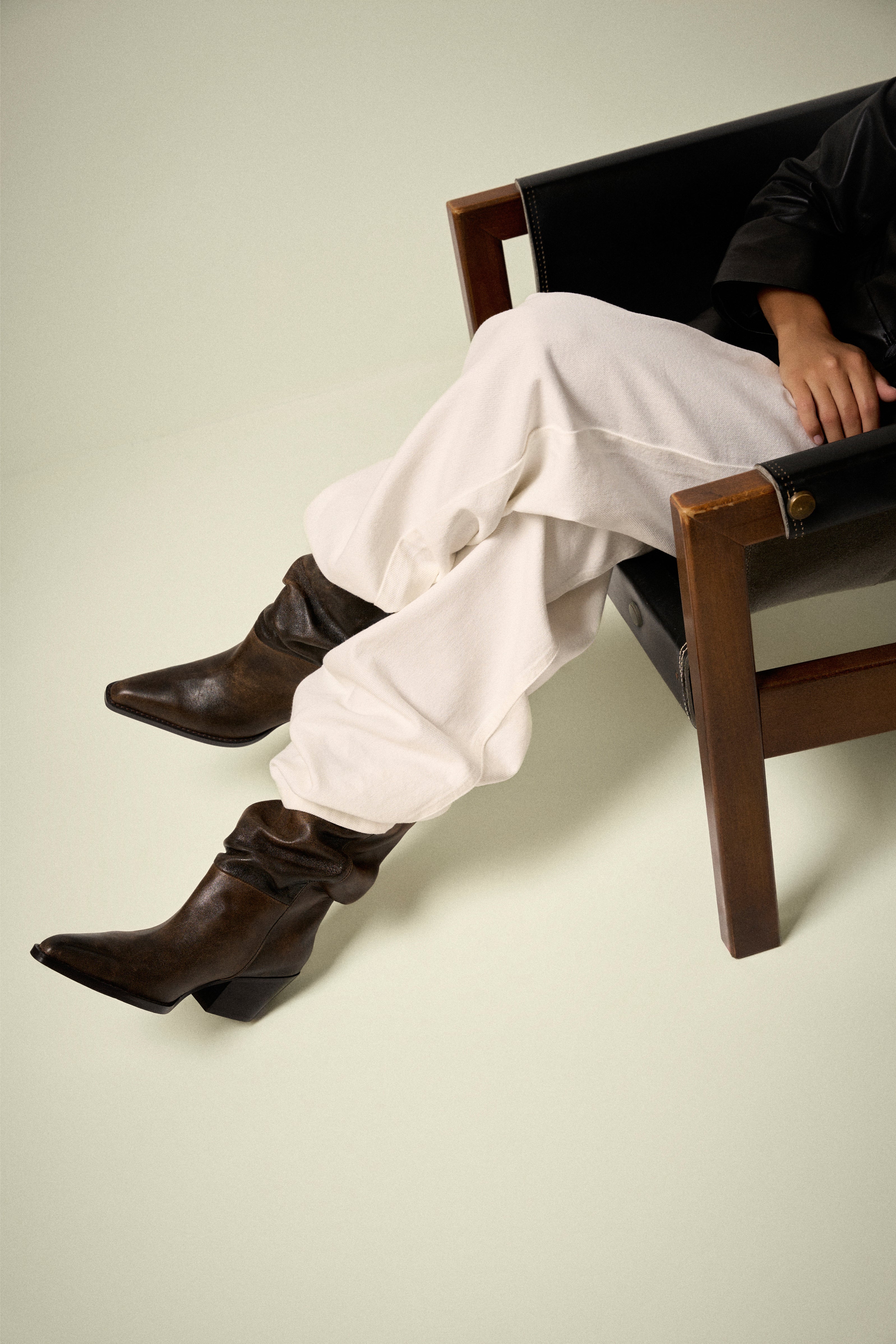 KARA BOOTS 60