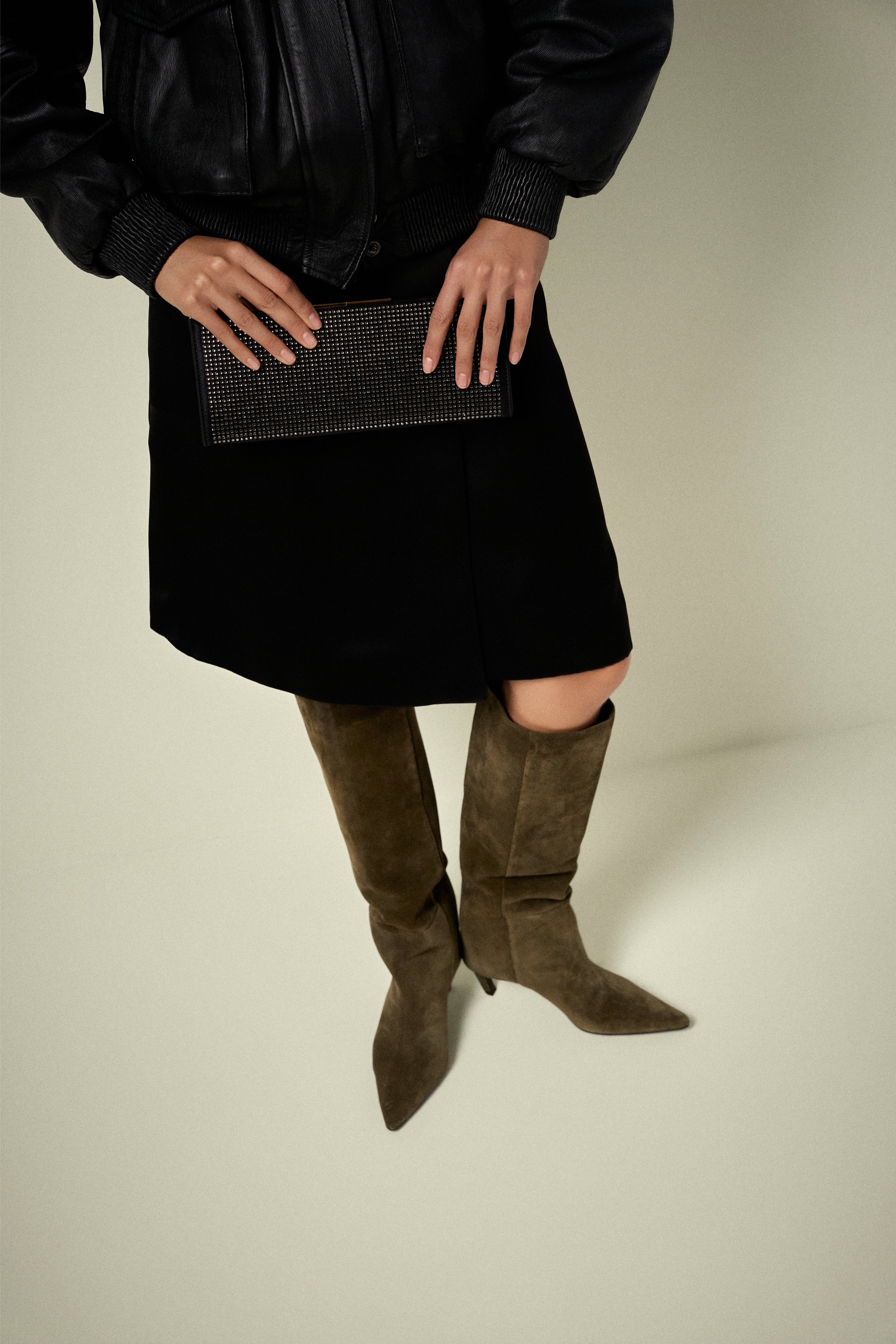 ÉCLA CLUTCH