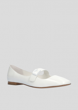 LOLA FLAT 