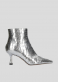 Botines LOLA CRUZ Mod.127T57BK plata