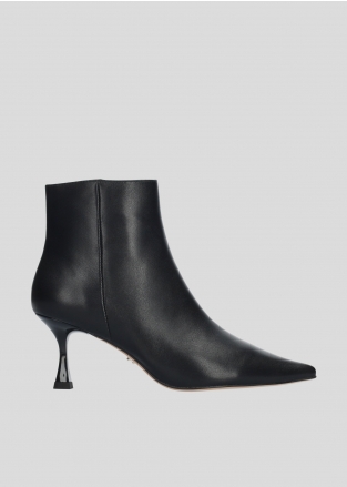 LOLA CRUZ Booties Mod. 127T13BK black