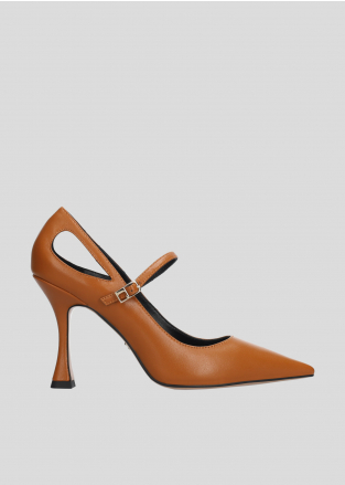 LOLA CRUZ Pumps Mod. 207Z13BK amber