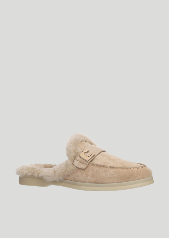 Loafers LOLA CRUZ Mod.095Z30BK beige