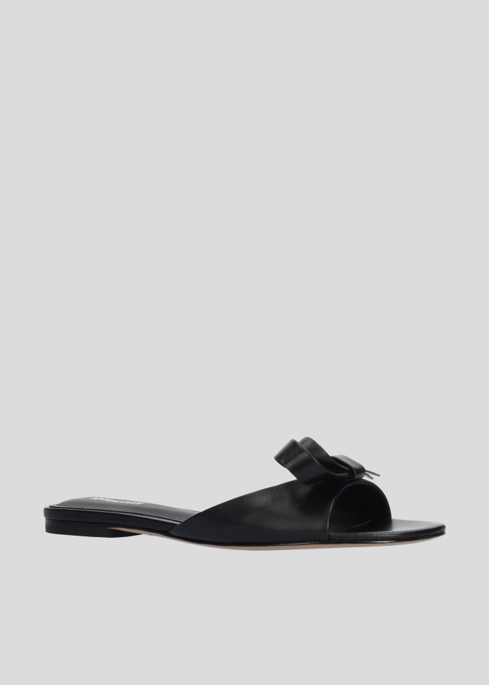 Mules LOLA CRUZ Mod.197Z13BK negro